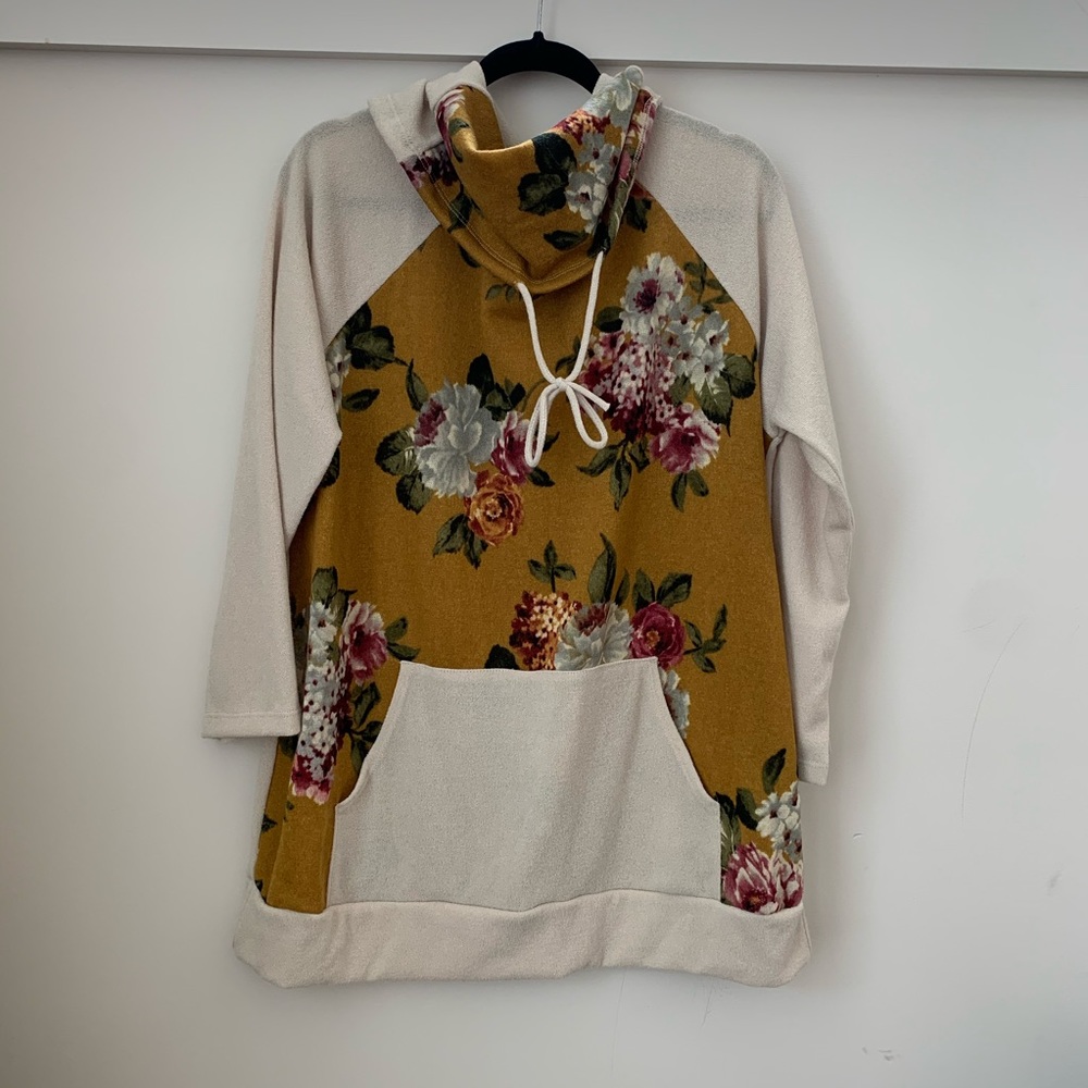 NWT plus size pullover